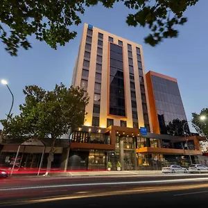 Hotel Tryp By Wyndham Adelaide